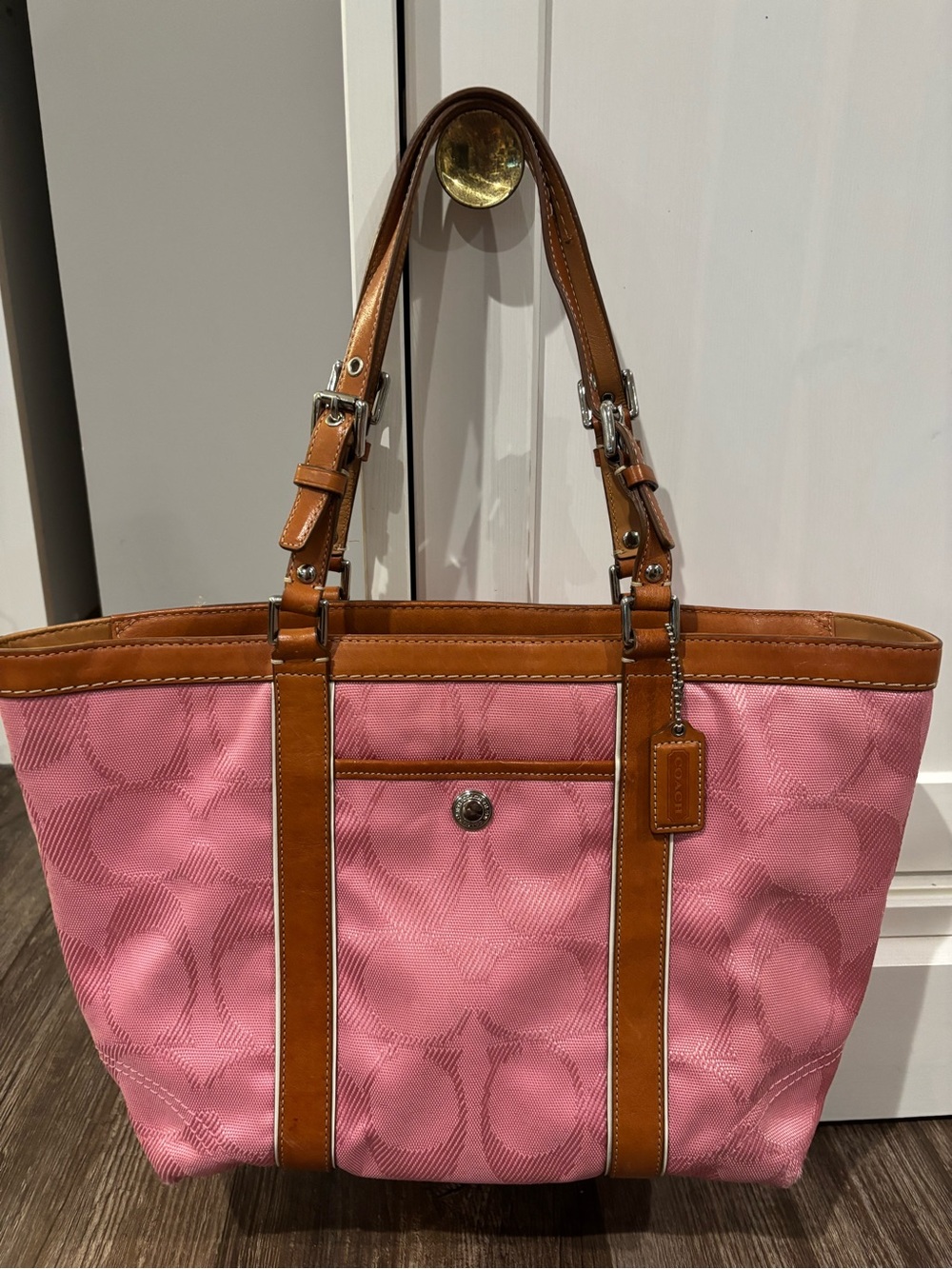 Vintage Y2K Pink and Tan Coach Signature jacquard canvas bag Style No. F13560